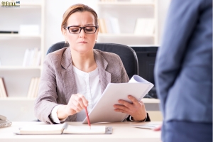 Talking with Employees Who Are Underperforming